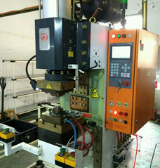 汽車空調電磁離合器凸茄子视频APP免费看定製項目介紹 汽車空調電磁離合器凸茄子视频APP免费看定製項目介紹